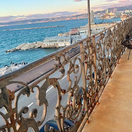 Appartement Sur La Corniche Kennedy Face A La Mer Марсель Экстерьер фото