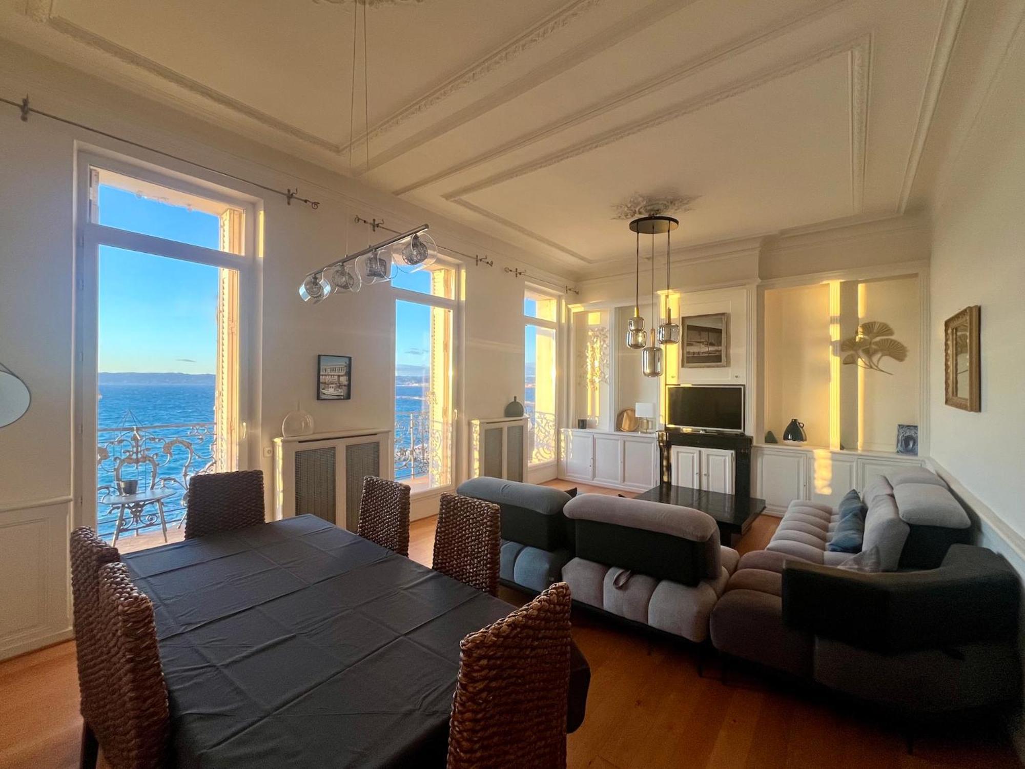 Appartement Sur La Corniche Kennedy Face A La Mer Марсель Экстерьер фото